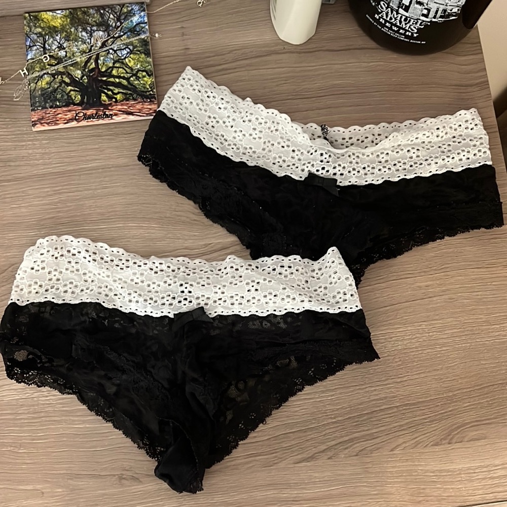 The Lacie by VS